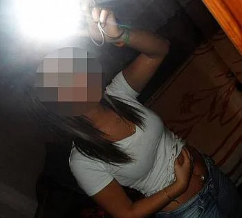 La fille fraîchement célibataire